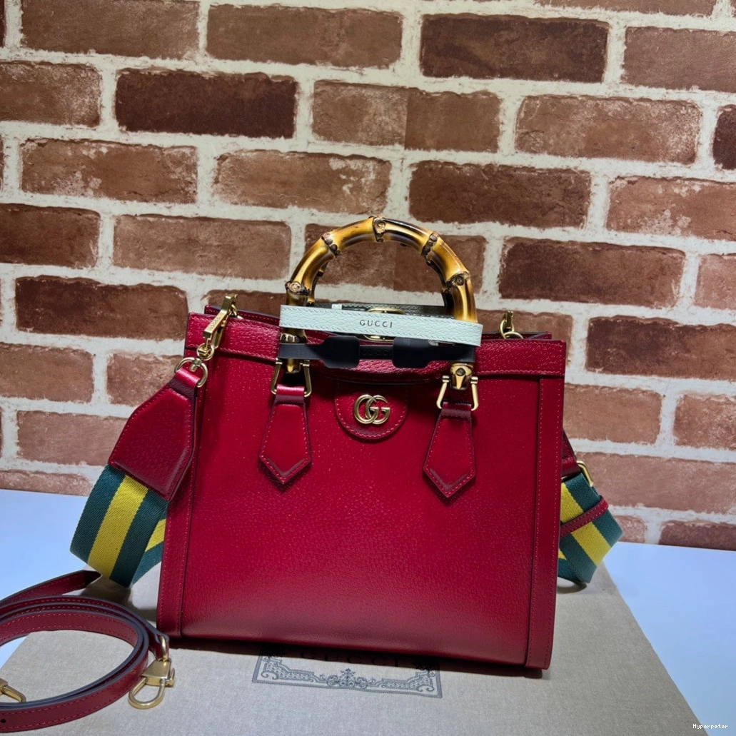 Hyper Peter bag tote Diana GUCCI small 0708